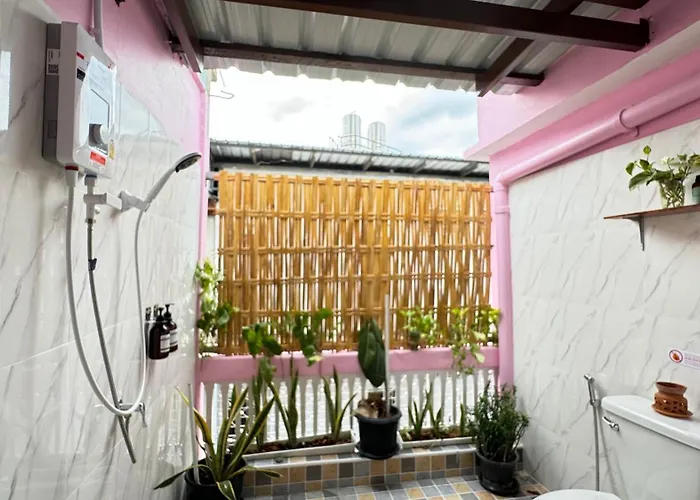 Baan Yentafo - Pink House 4th Floor 旅馆