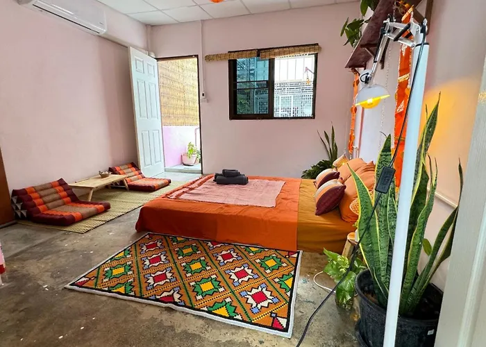 Baan Yentafo - Pink House 4th Floor *